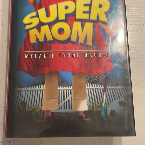 2005 Melanie Lynne Hauser Confessions of Super Mom hardcover book & dust cover - Picture 5 of 12